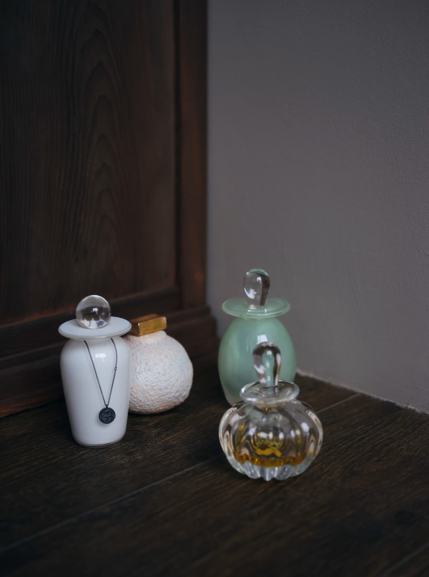 25_08_12_curionoir32359+_lower